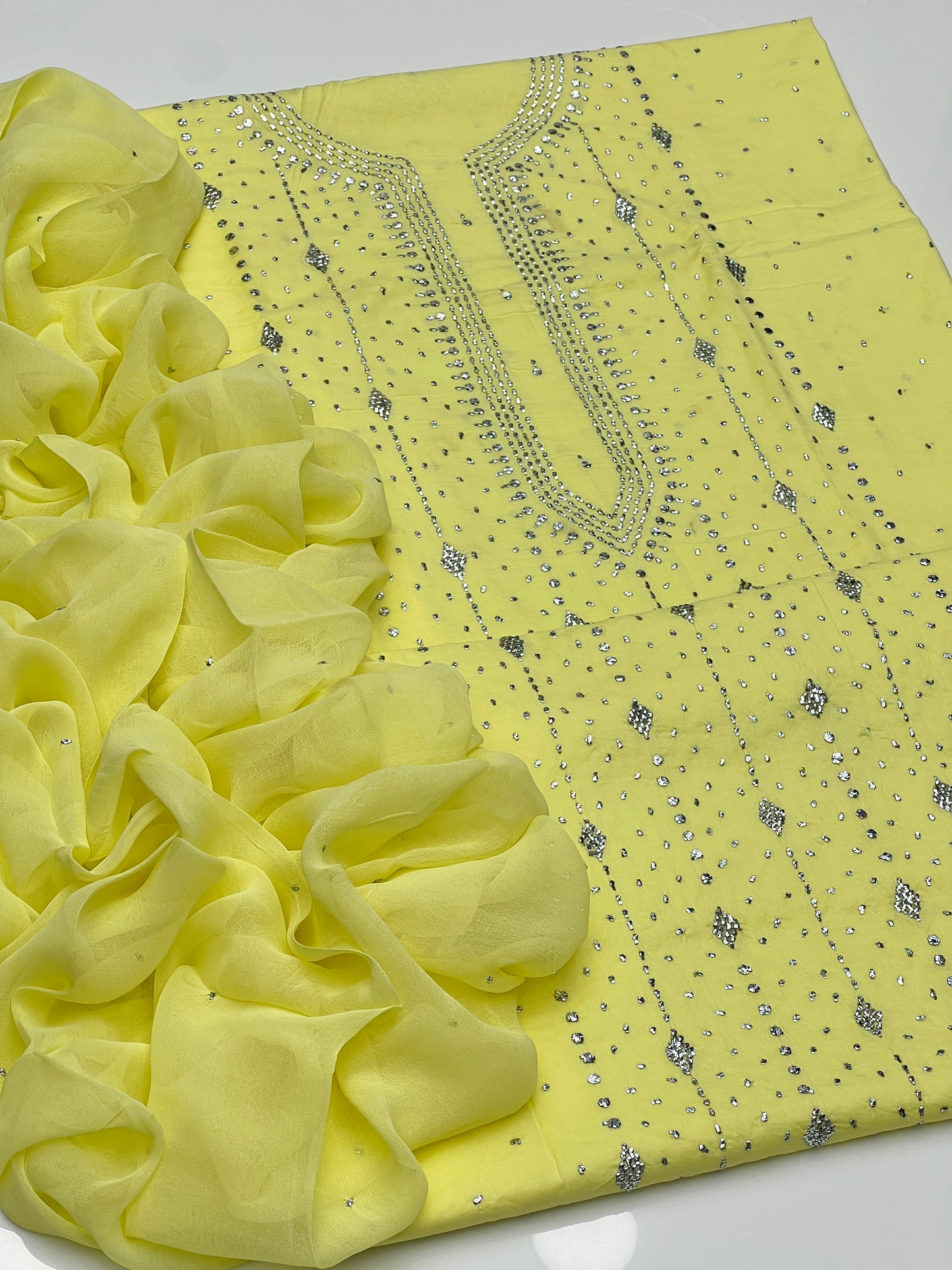 Barfi Mukesh On Pure Lawn 3pc Dress π