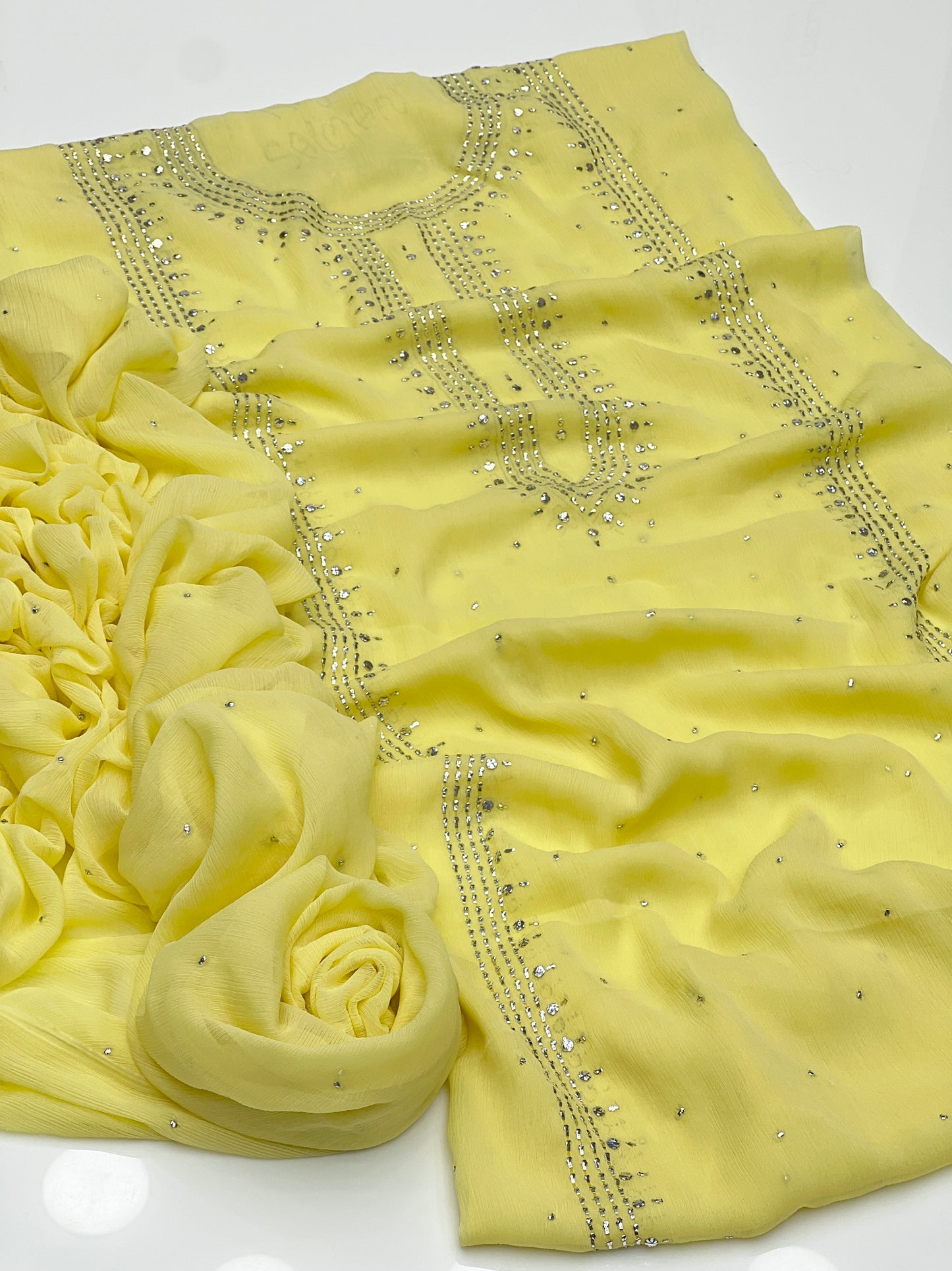 Kurta Mukesh On Soft Krinkle Shifoon 😍