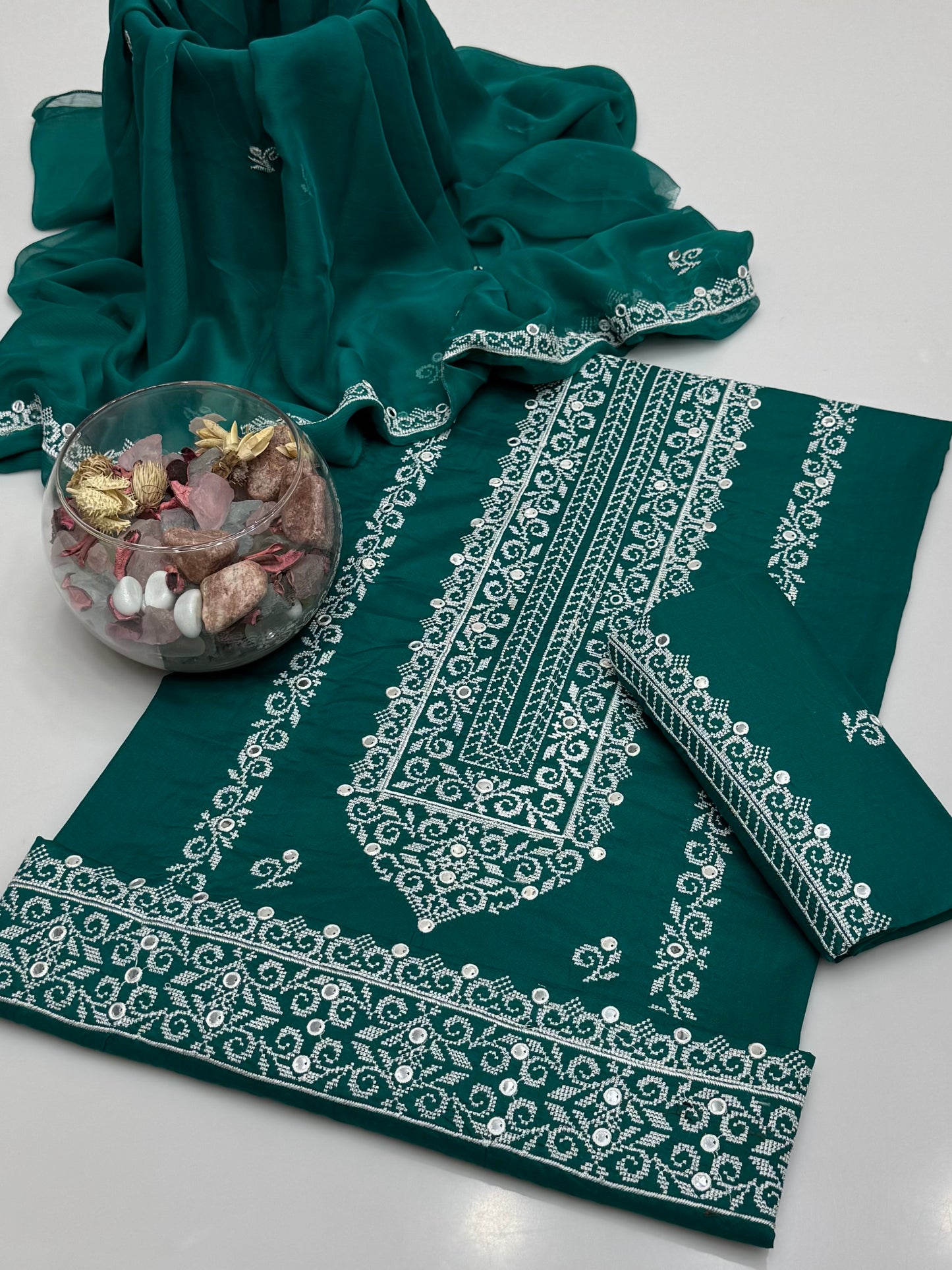 Computer Crosstich 9mm Embroidery On Pure Lawn 3pc Dress 👗