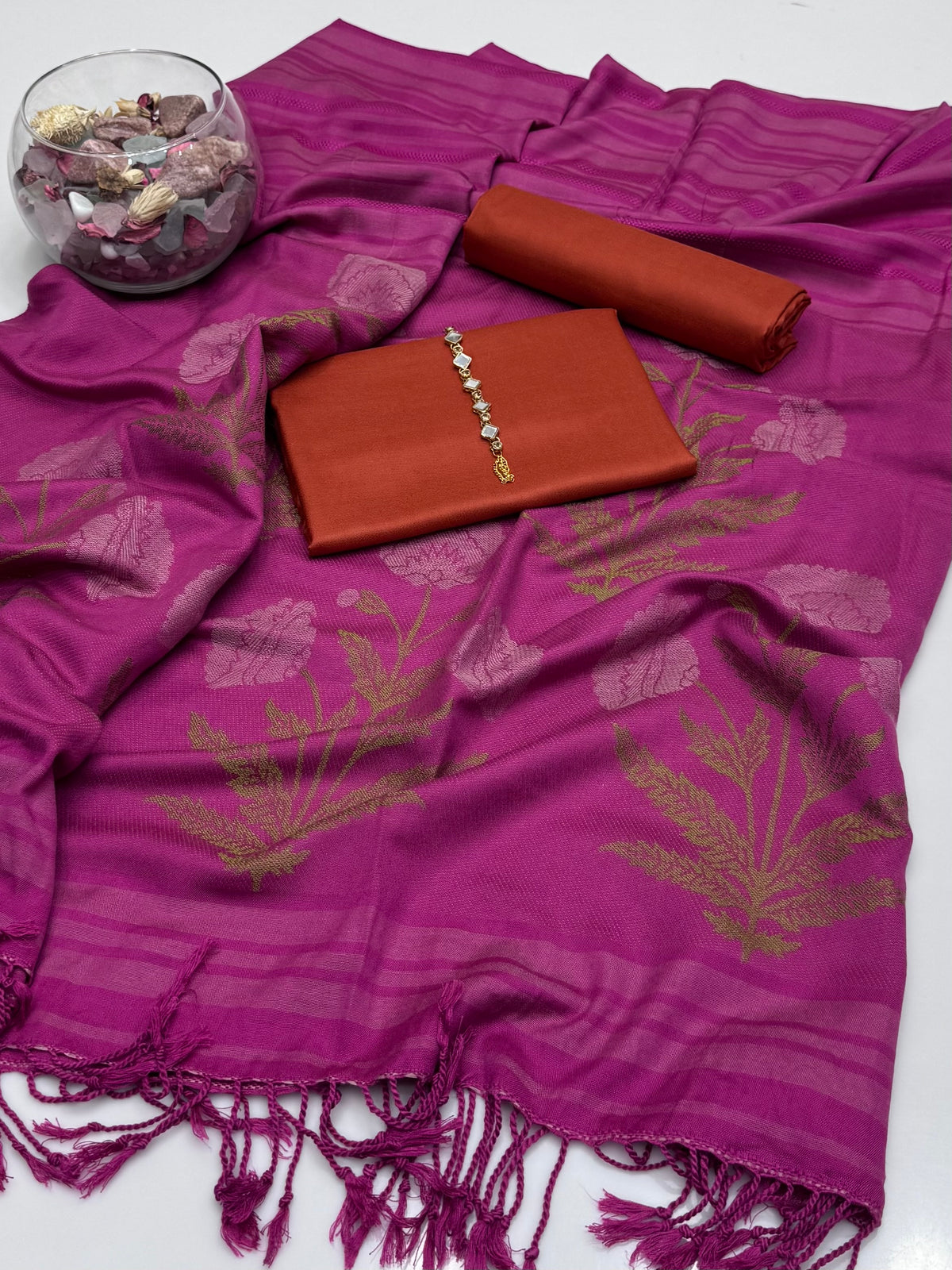 Winter’s Beautiful Pashmina Wool Shawl With Soft Dhanak Shirt Nd Trouser 3pc Dress 👗