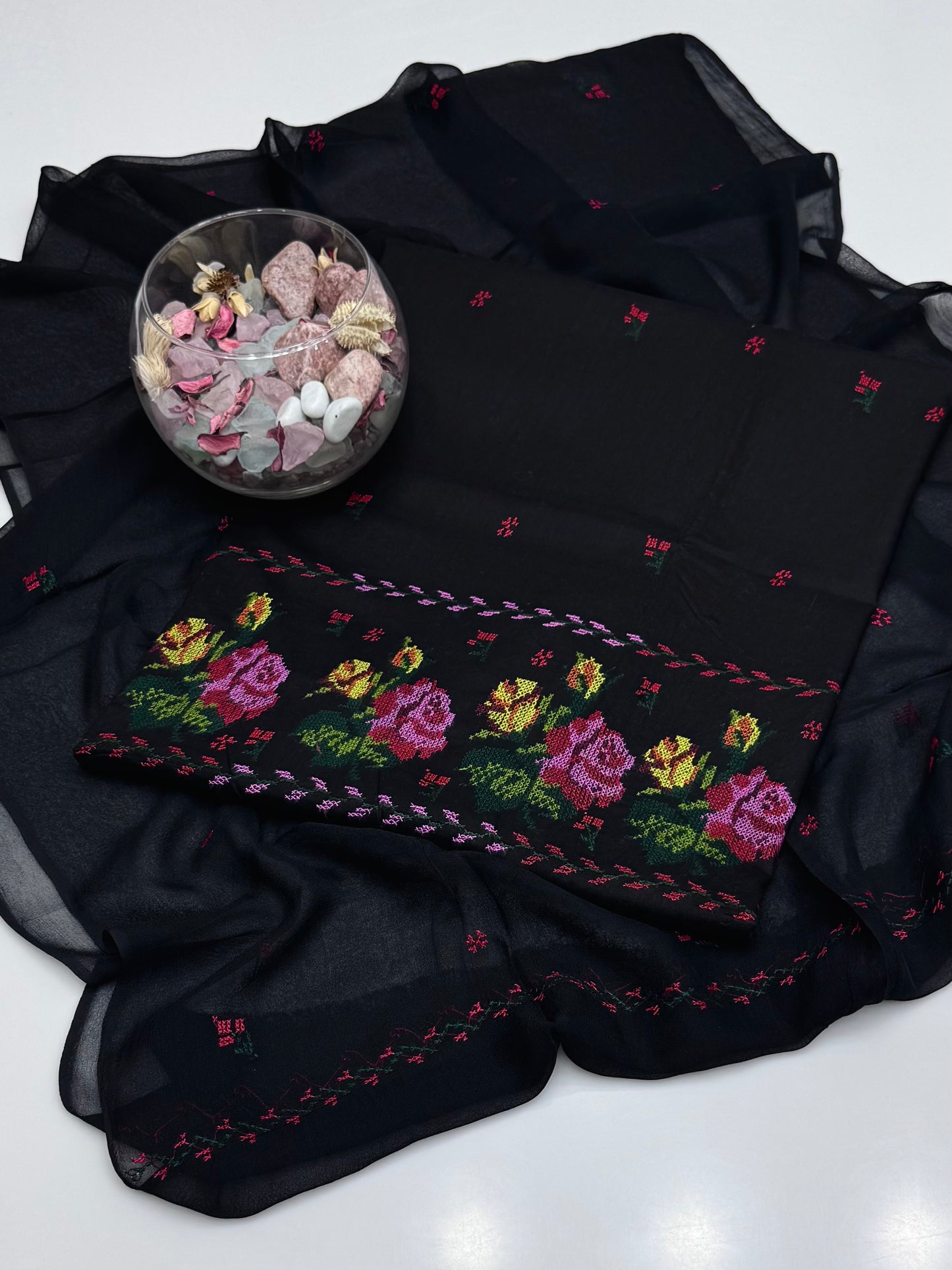 Handmade Crosstich Work On Pure Gtm Lawn 3pc Dress 👗