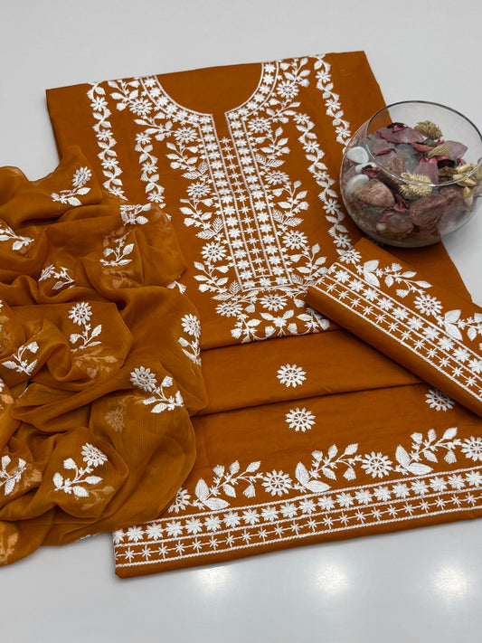 Computer Pakka Embroidery On Pure Lawn 3pc Dress 👗