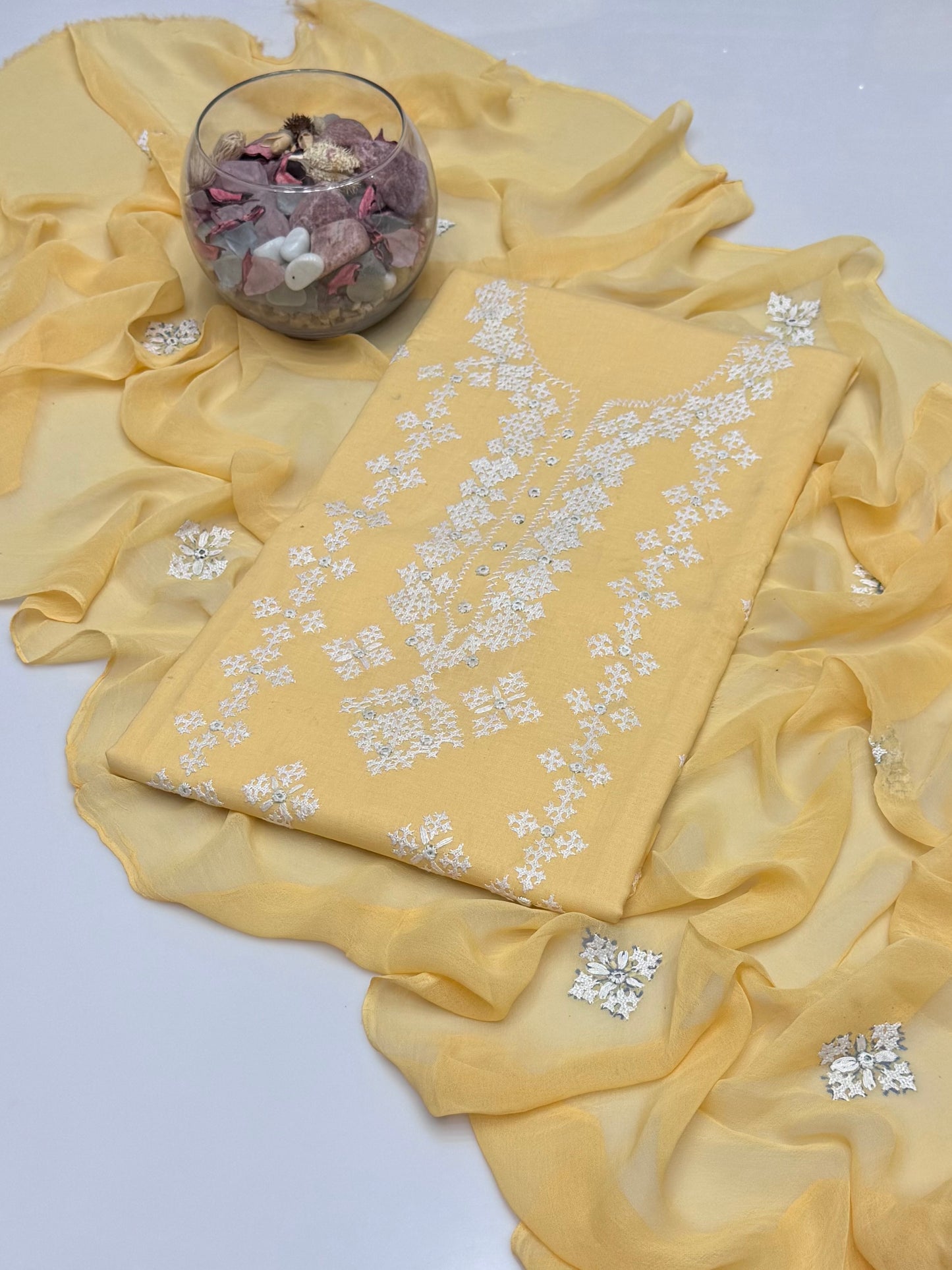 Handmade Sindhi Tanka With Mirror Work On Lawn 3pc Dress 👗