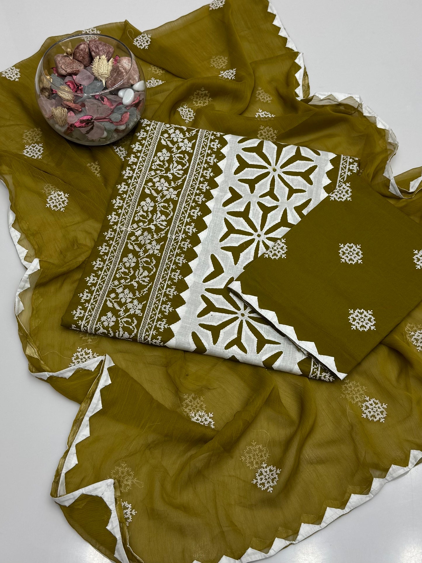 Computer Crosstich With Handmade Applic Work On Pure Lawn 3pc Dress 👗