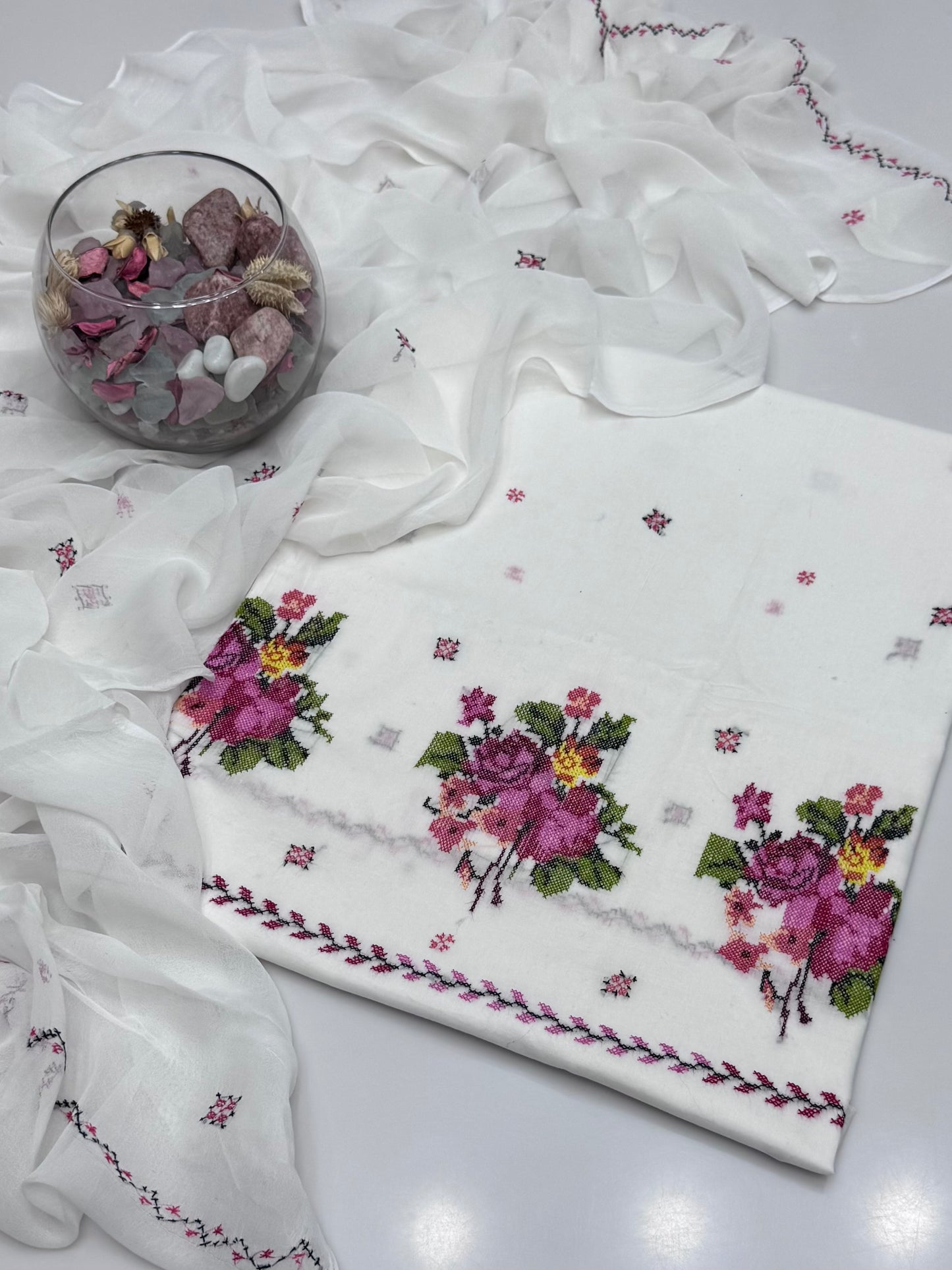 Handmade Crosstich Work On Pure Gtm Lawn 3pc Dress 👗