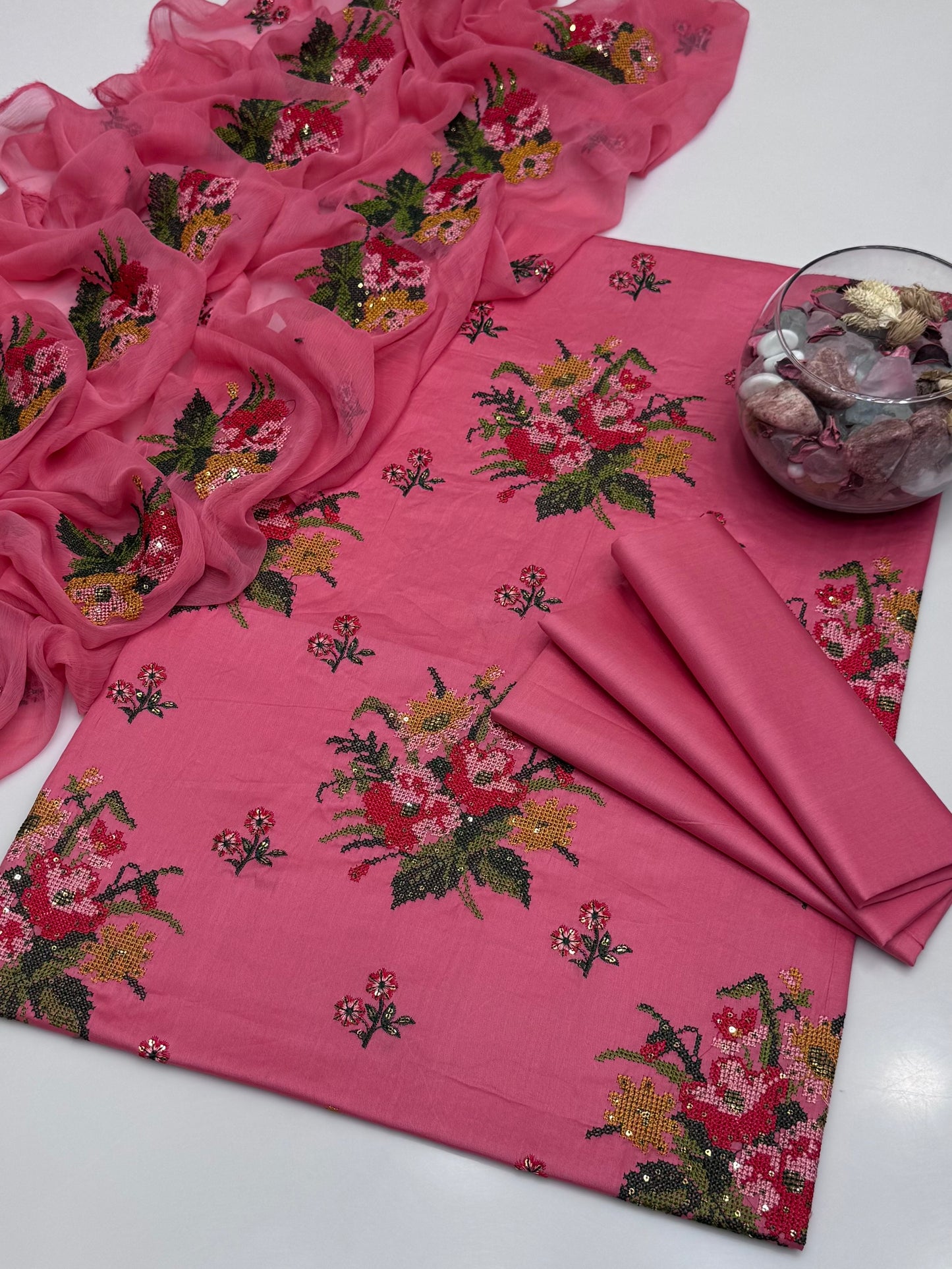 Computer Crosstich Sequence Embroidery On Pure Lawn 3pc Dress 👗