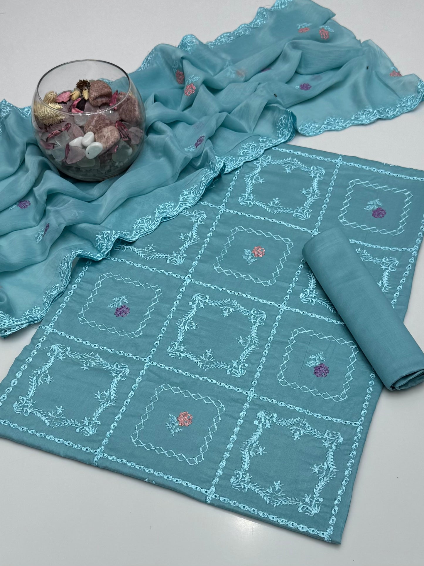 Computer Crosstich Boring Embroidery On Lawn 3pc Dress 👗