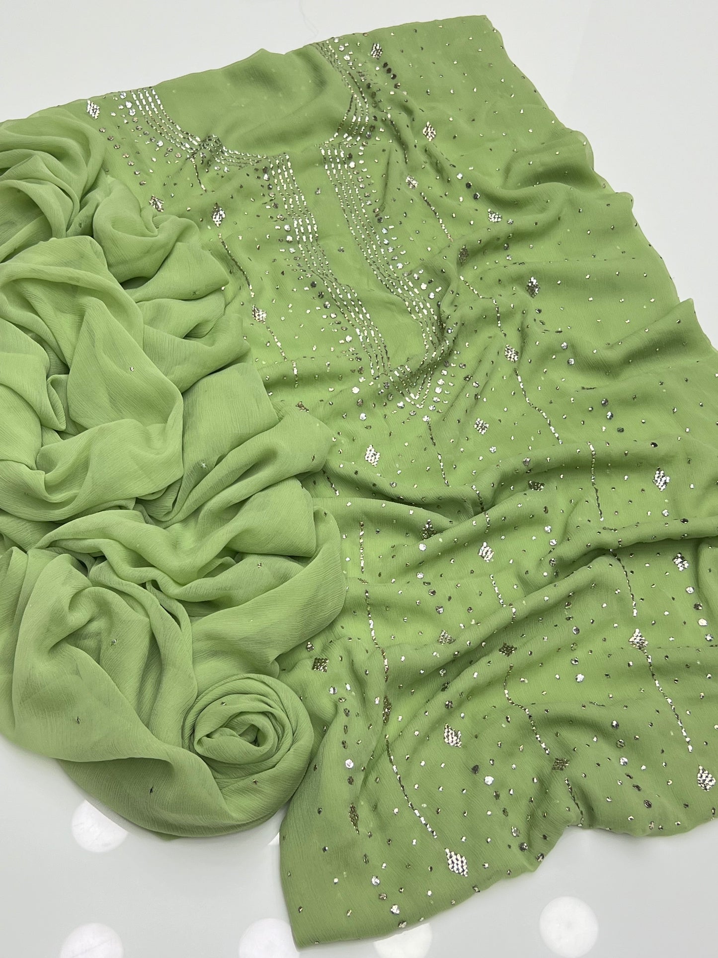 Barfi Mukesh On Soft Krinkle Shifoon 2pc Dress 👗