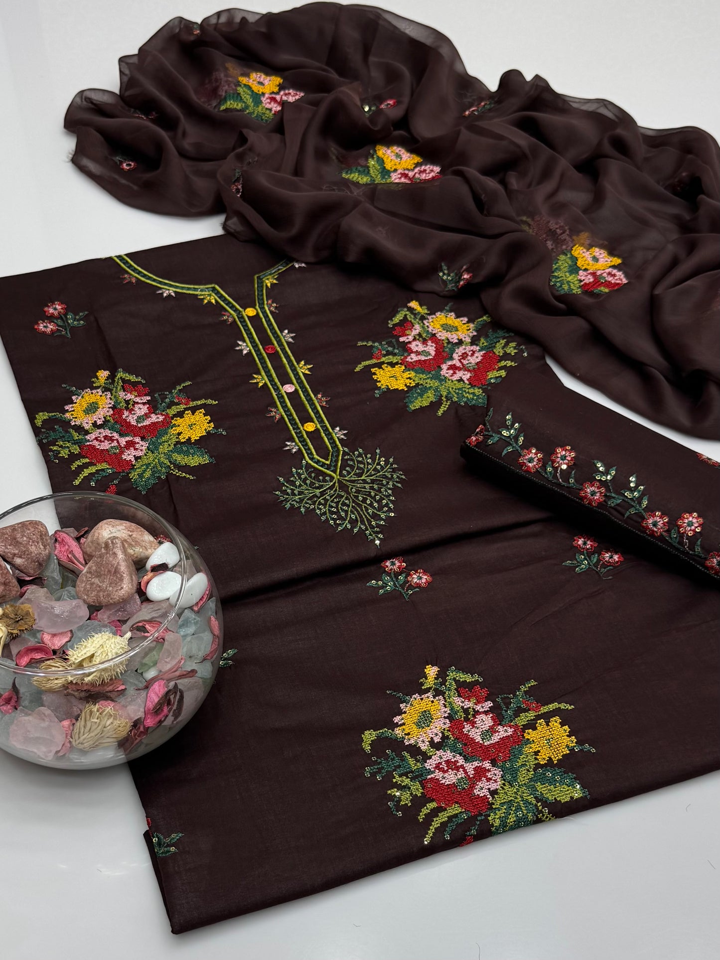 Computer Crosstich Sequence Embroidery On Pure Lawn 3pc Dress 👗