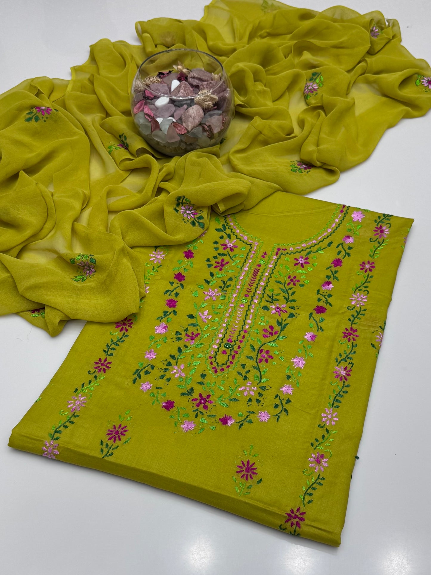 Handmade Multi Pakka Tanka With Mirror Work On Pure Gtm Lawn 3pc Suits