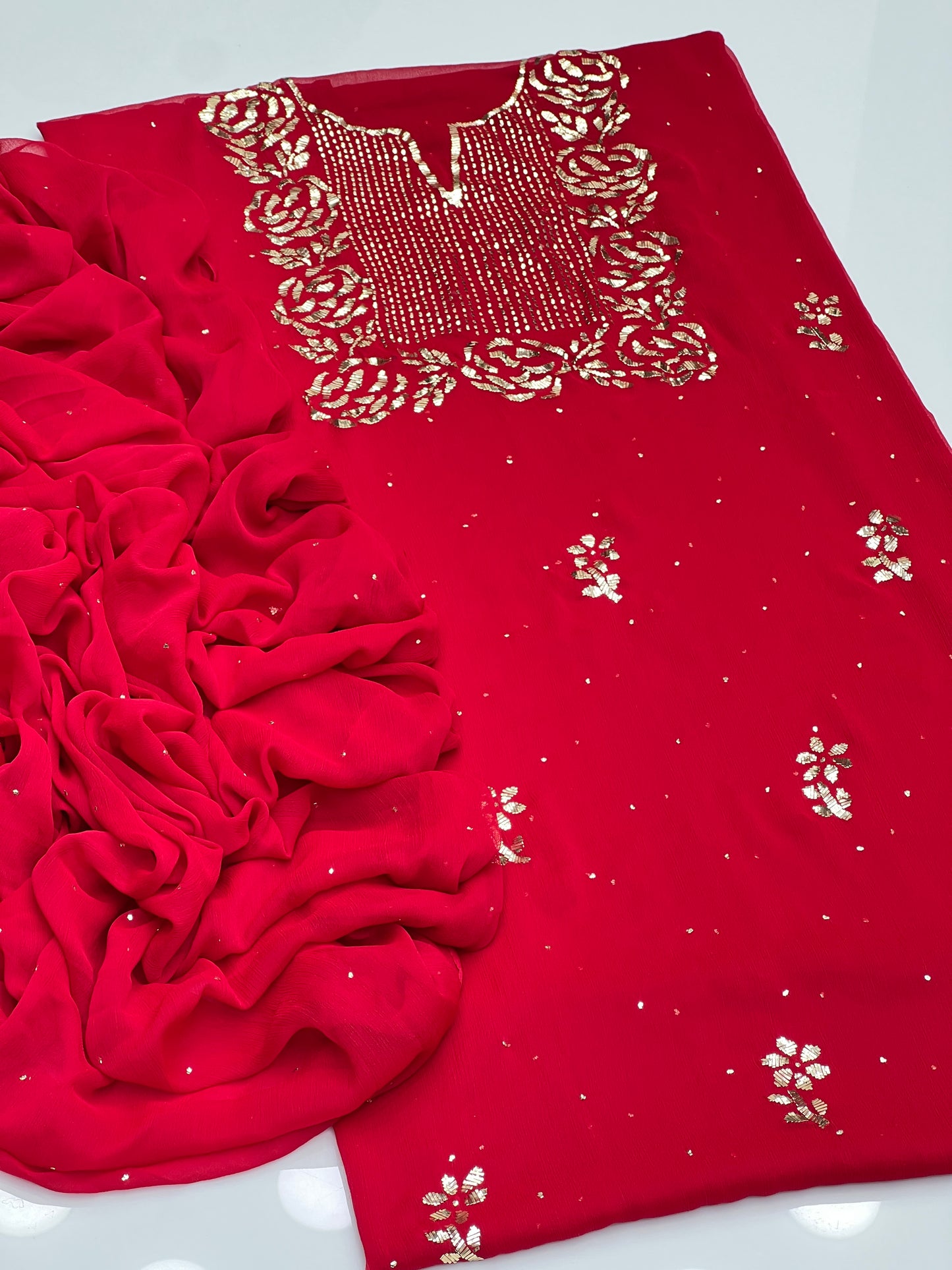 🎉Indian Mukesh On Soft Krinkle Shifoon🎉