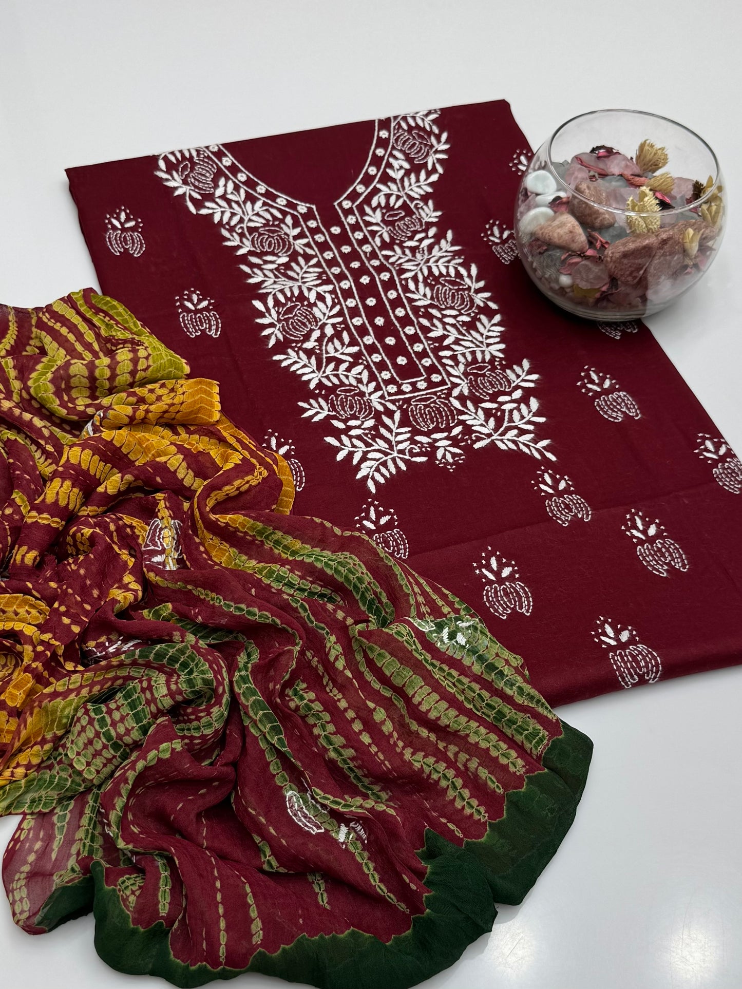 Handmade Shedow Pakka Tanka With Mirror Work On Lawn 3pc Dress 👗