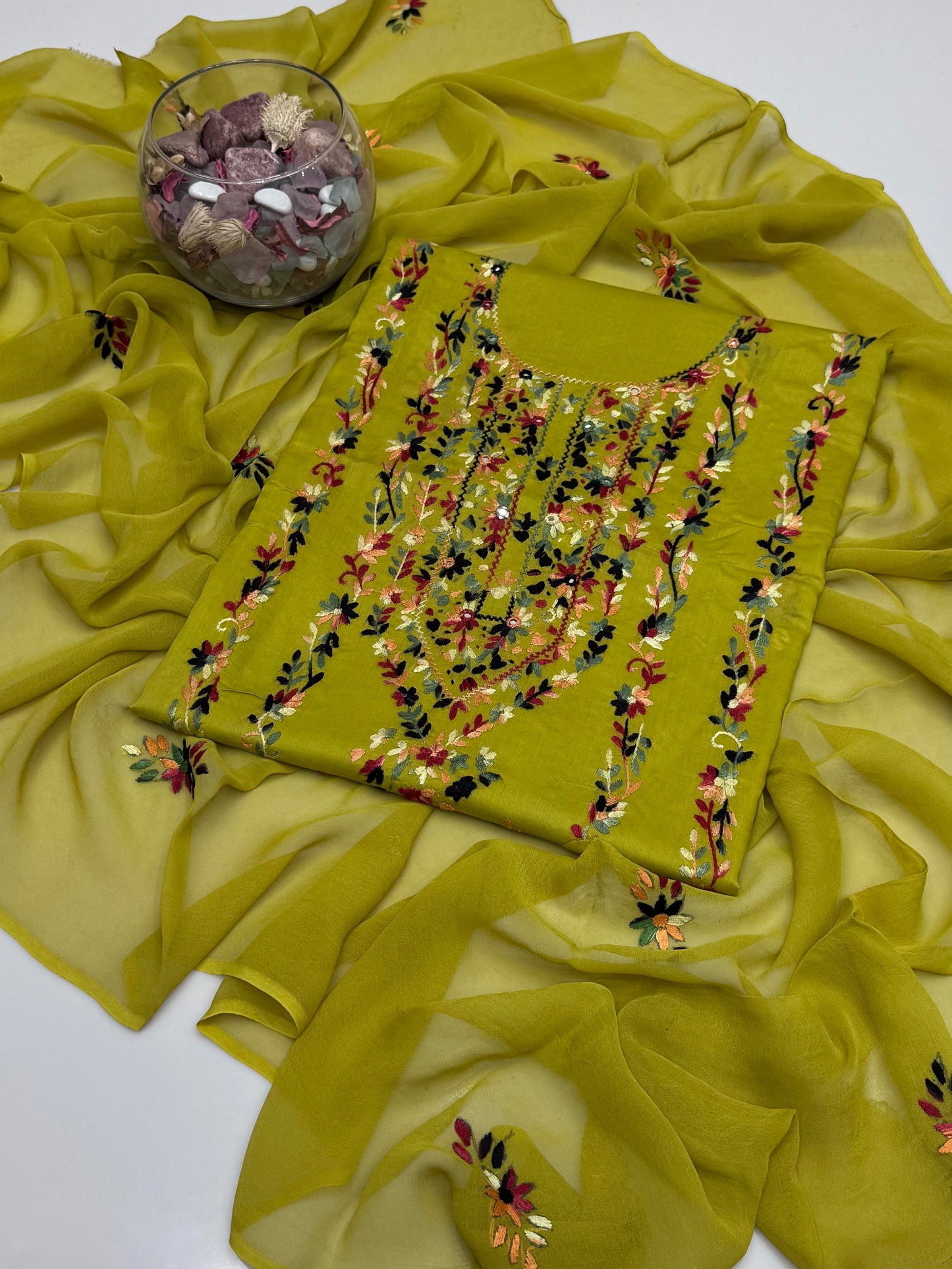 Handmade Multi Pakka Tanka With Mirror Work On Pure Gtm Lawn 3pc Suits