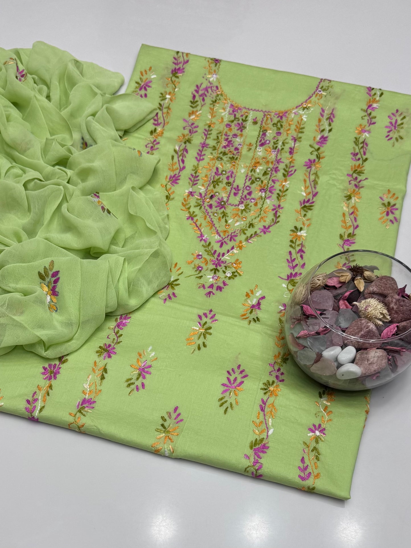 Handmade Multi Pakka Tanka With Mirror Work On Pure Gtm Lawn 3pc Suits