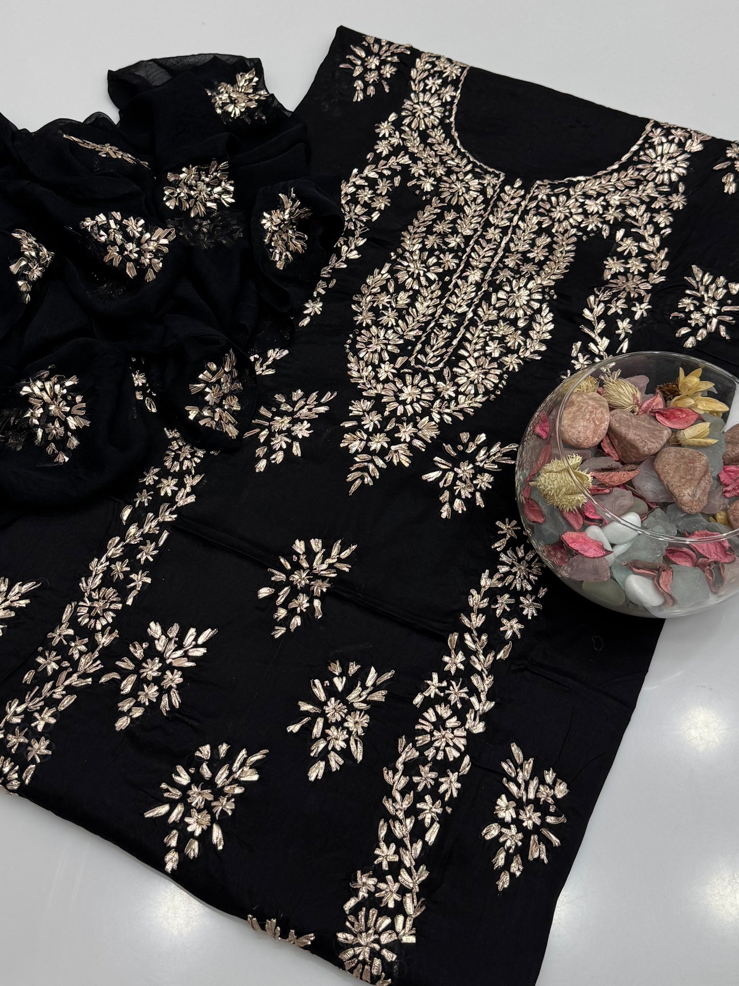 Handmade Lcd Gotta Work On Pure Lawn 3pc Dress 👗