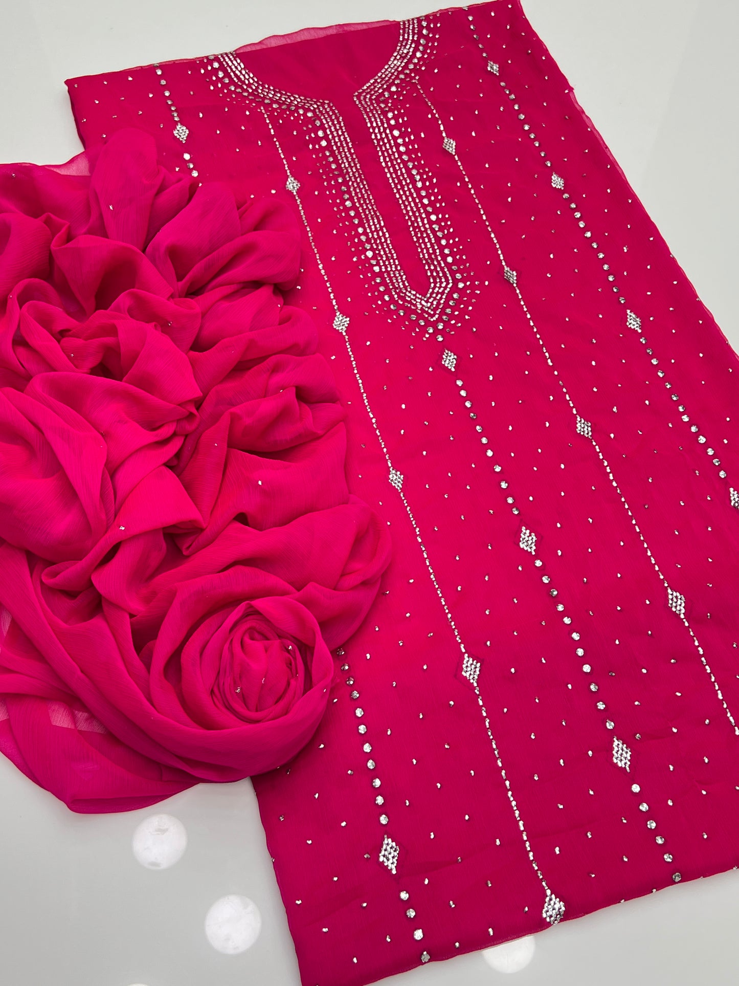 Barfi Mukesh On Soft Krinkle Shifoon 2pc Dress 👗
