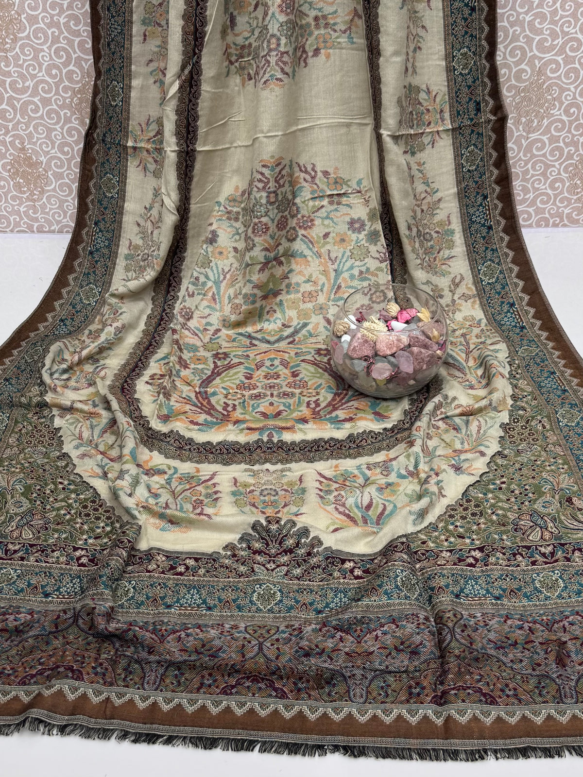 Acrylic Wool Kani Shawls 😍