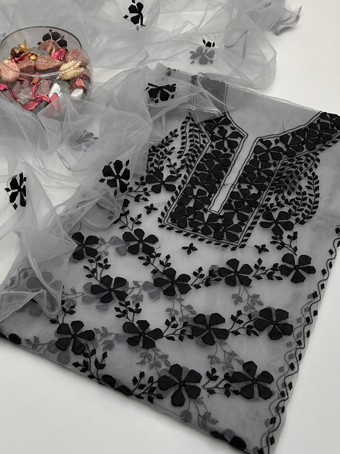 Handmade Applic Work On Net Fabric 2pc Dress 👗