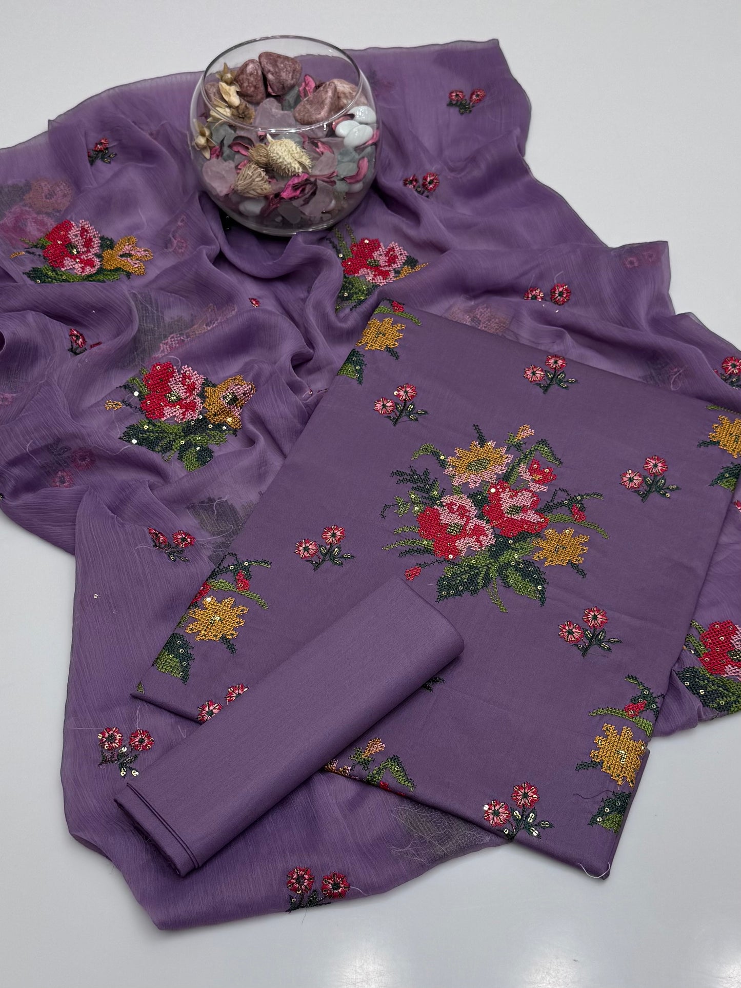 Computer Crosstich Sequence Embroidery On Pure Lawn 3pc Dress 👗
