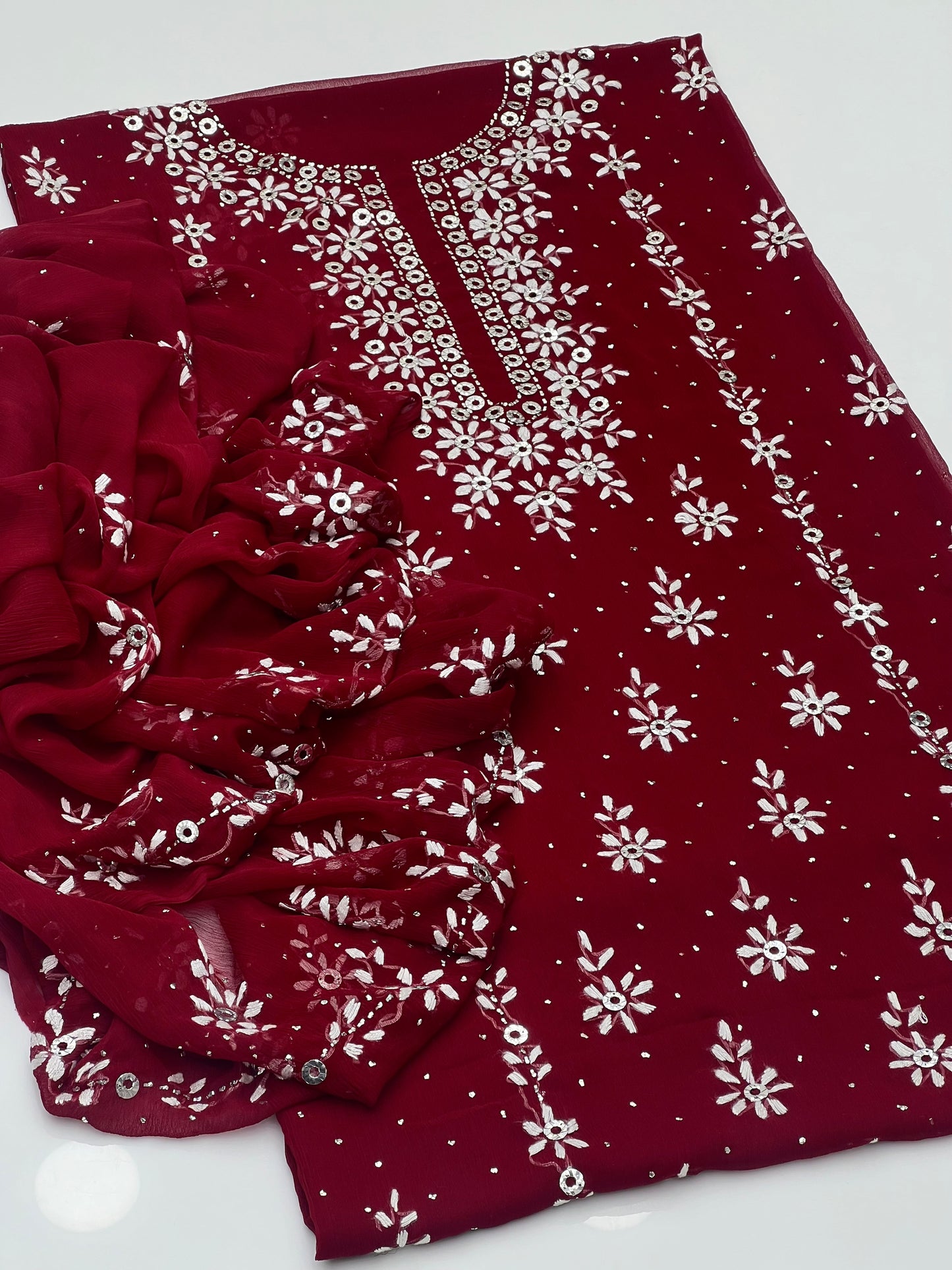 Handmade Pakka Tanka With Mukesh Work On Soft Krinkle Shifoon 2pc 👗